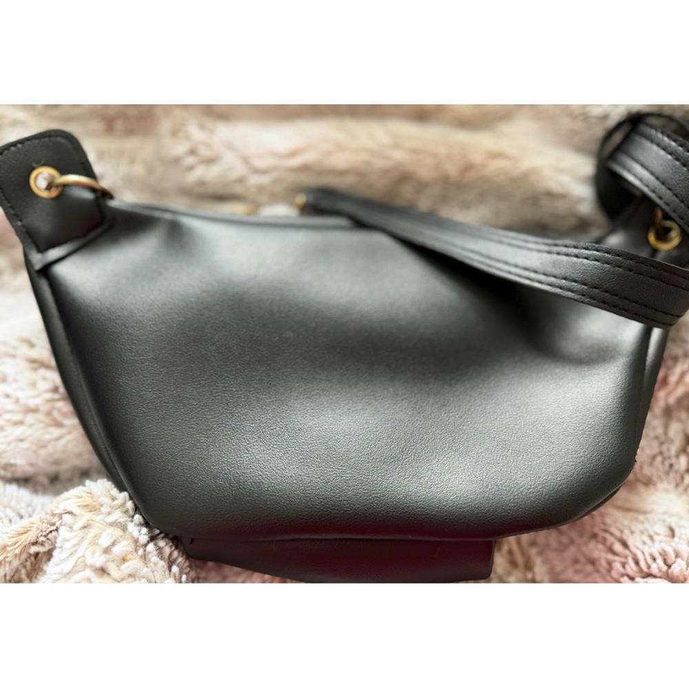 Disney Black Fanny Pack Bag with Mickey Mouse - Picture 11 of 12